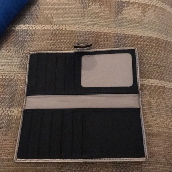 Wallet - Picture 3 of 3